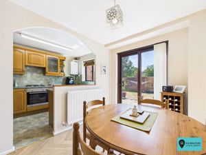 Kitchen/Diner- click for photo gallery